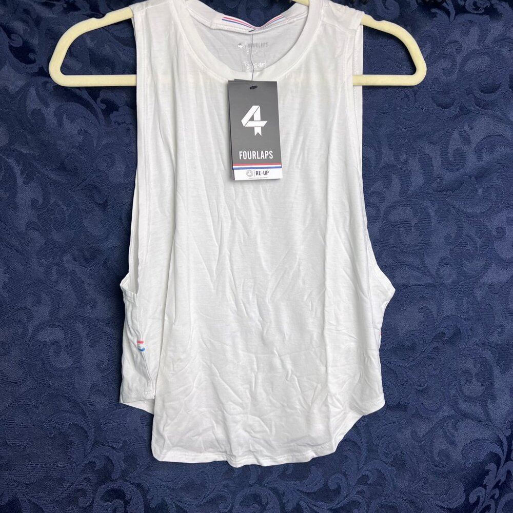 NWT Fourlaps Curve Tank in White - Small